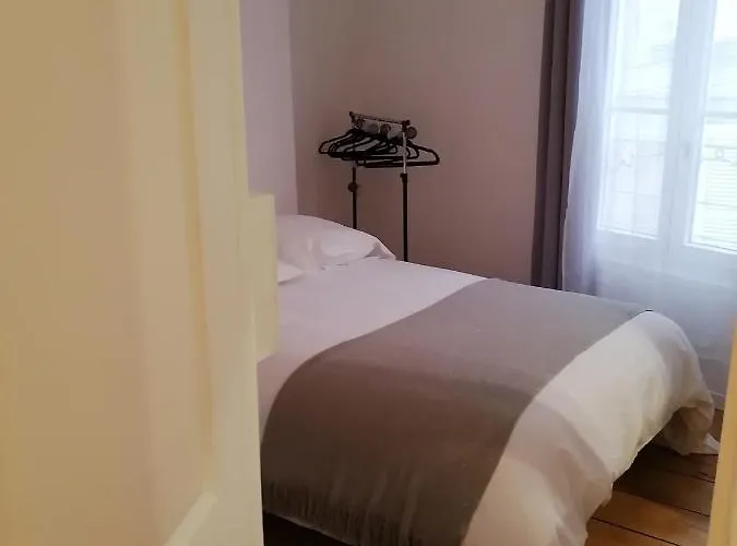 Magnifique Escale Poitevine. The Place To Be